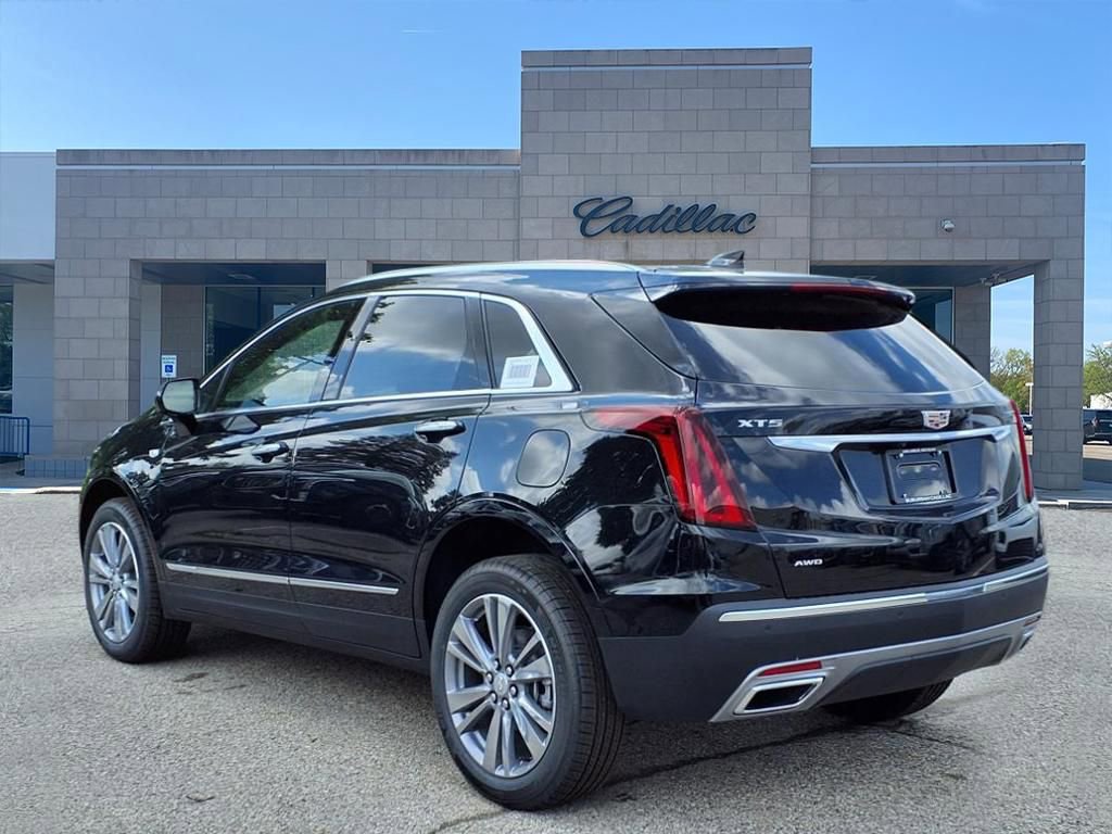 New 2025 Cadillac XT5 Premium Luxury w/ LPO, Floor Liner Package image 6