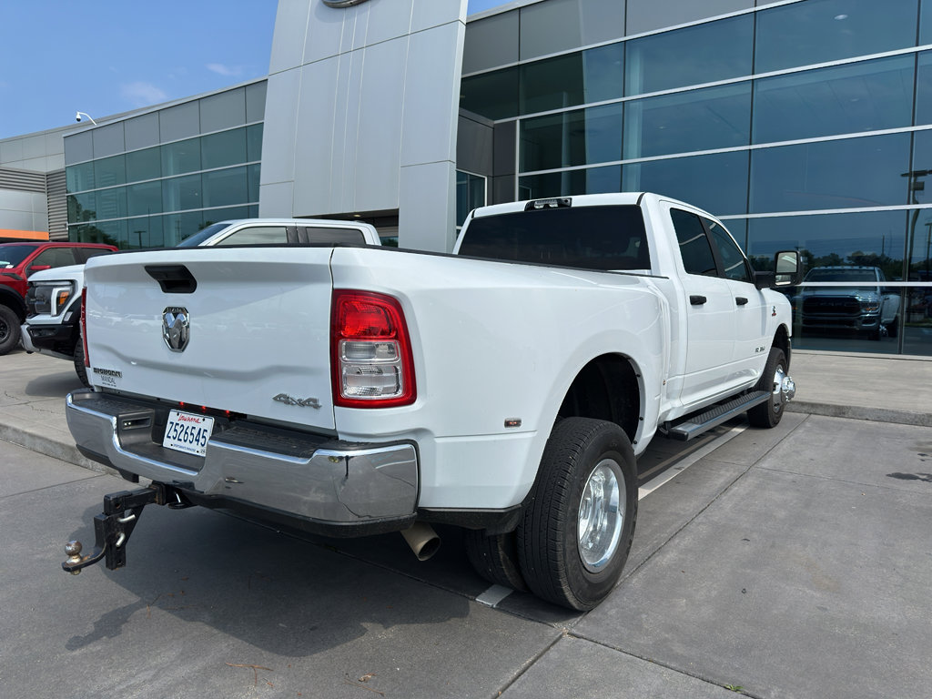 Used 2023 RAM 3500 Big Horn w/ Level 1 Equipment Group AWD/4WD image 4