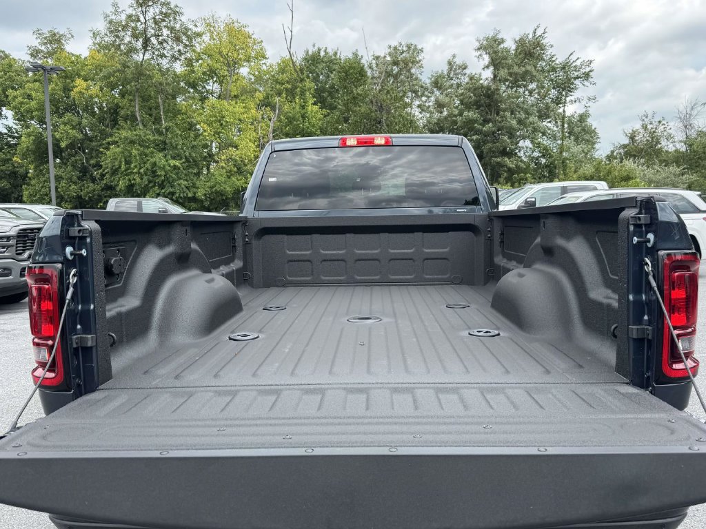 New 2026 RAM 2500 Big Horn AWD/4WD image 30