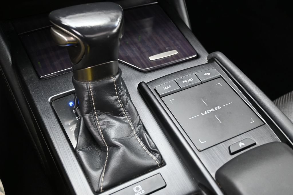 Used 2019 Lexus ES 350 Ultra Luxury w/ Accessory Package 2 FWD image 32