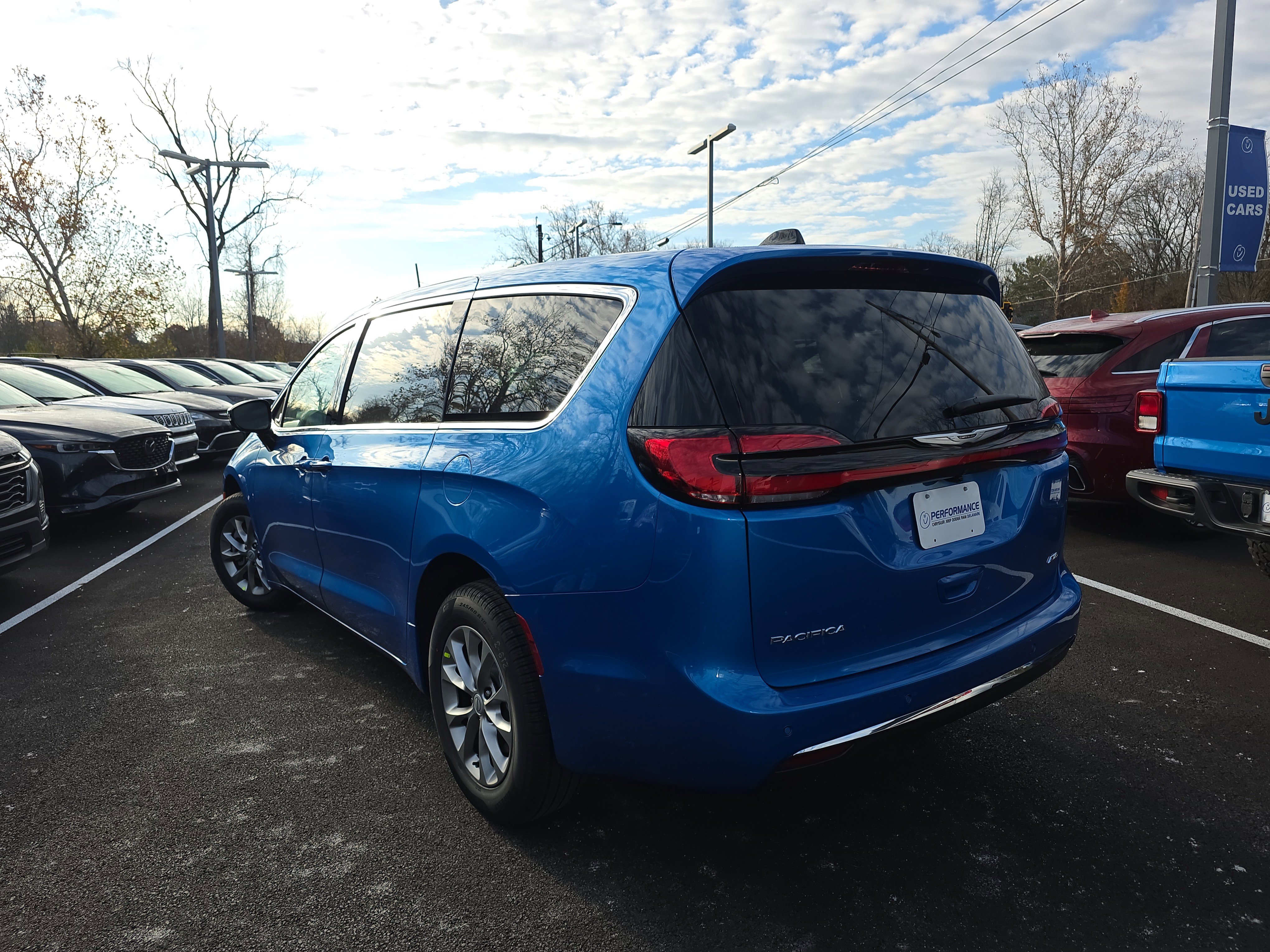 New 2026 Chrysler Pacifica Select image 23