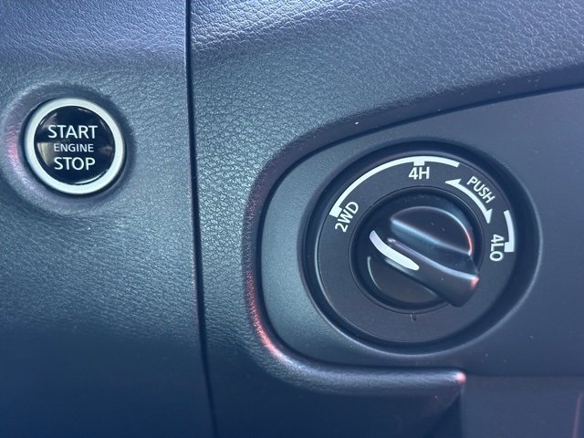 Certified 2023 Nissan Frontier PRO-4X image 37