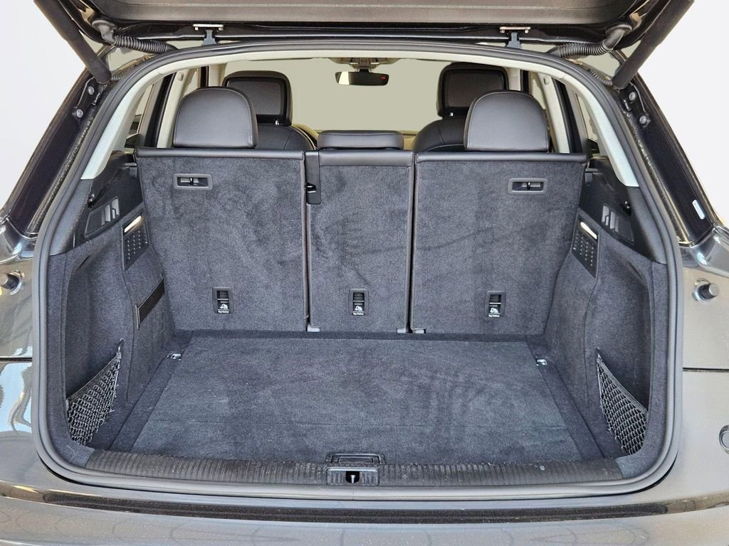 Used 2019 Audi Q5 2.0T Premium Plus w/ Premium Plus Package image 25