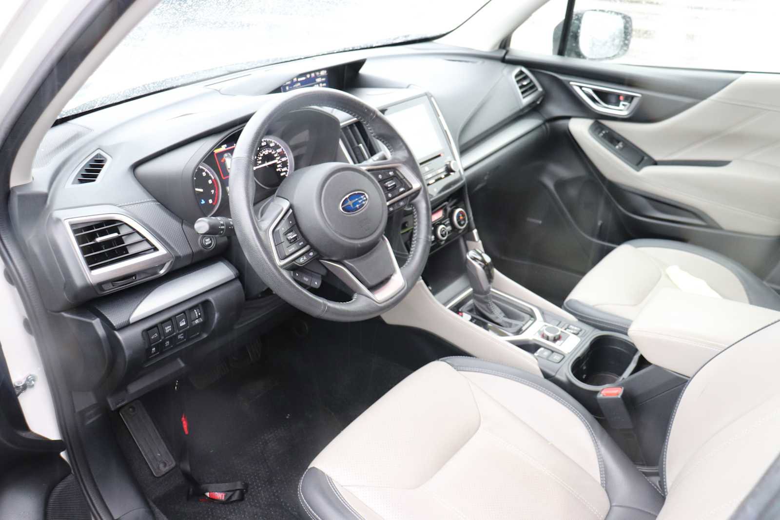 Used 2019 Subaru Forester Limited image 10