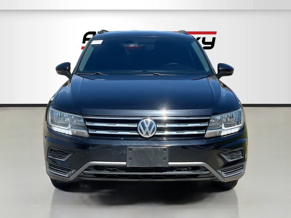 Used 2018 Volkswagen Tiguan S image 30