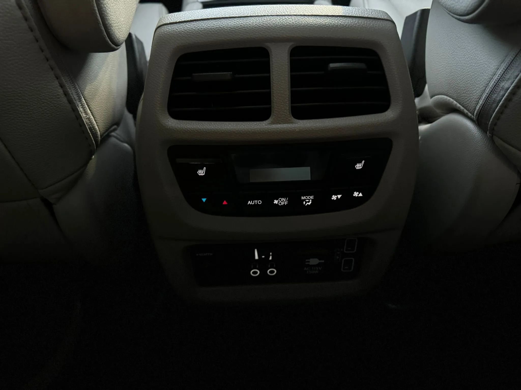 Used 2020 Honda Pilot Elite image 26