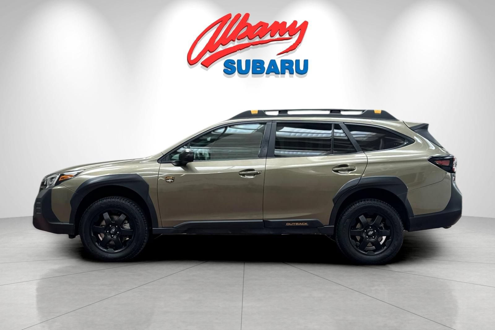 Used 2022 Subaru Outback Wilderness AWD/4WD image 8