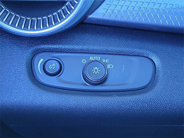 Used 2025 Chevrolet Trax ACTIV w/ Driver Confidence Package image 18