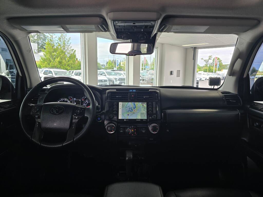 Used 2021 Toyota 4Runner TRD Off-Road Premium w/ Moonroof Package AWD/4WD image 34