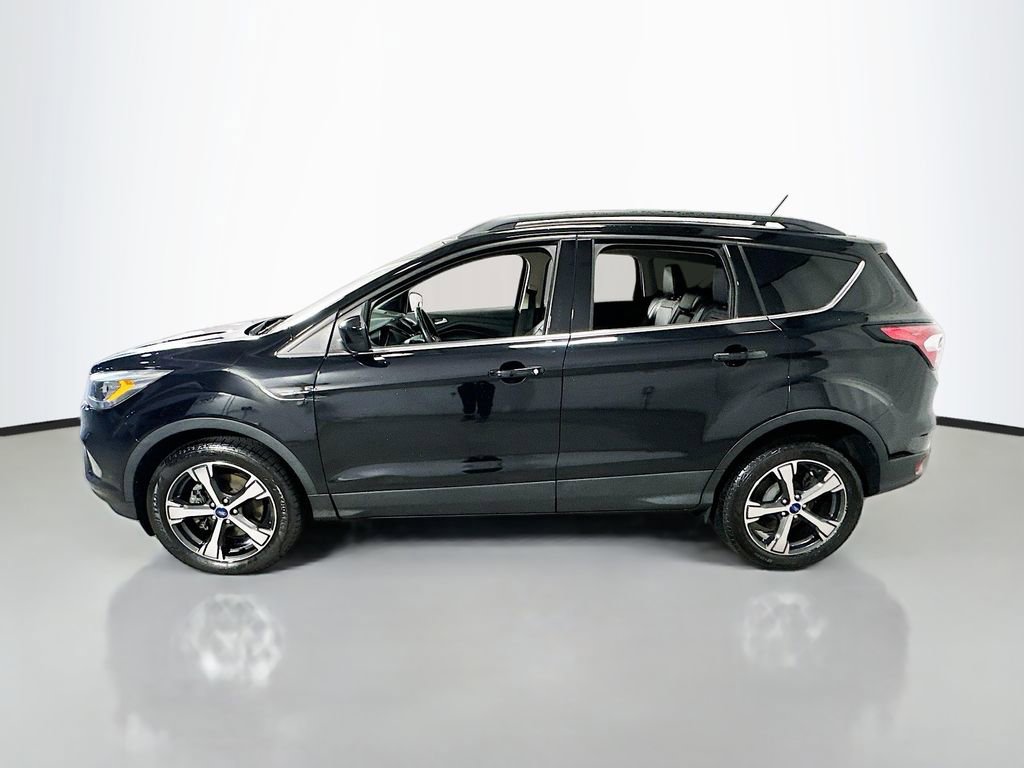 Used 2018 Ford Escape SEL w/ Ford Safe & Smart Package AWD/4WD image 5