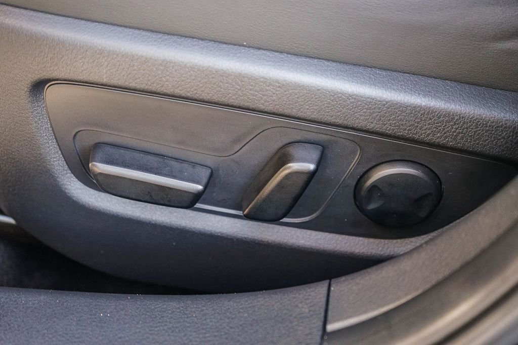 Used 2025 MAZDA CX-30 AWD 2.5 S w/ Preferred Package image 20