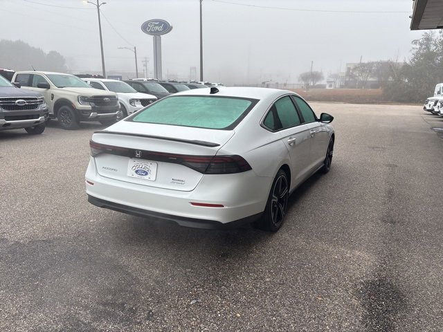 Used 2025 Honda Accord Sport image 5