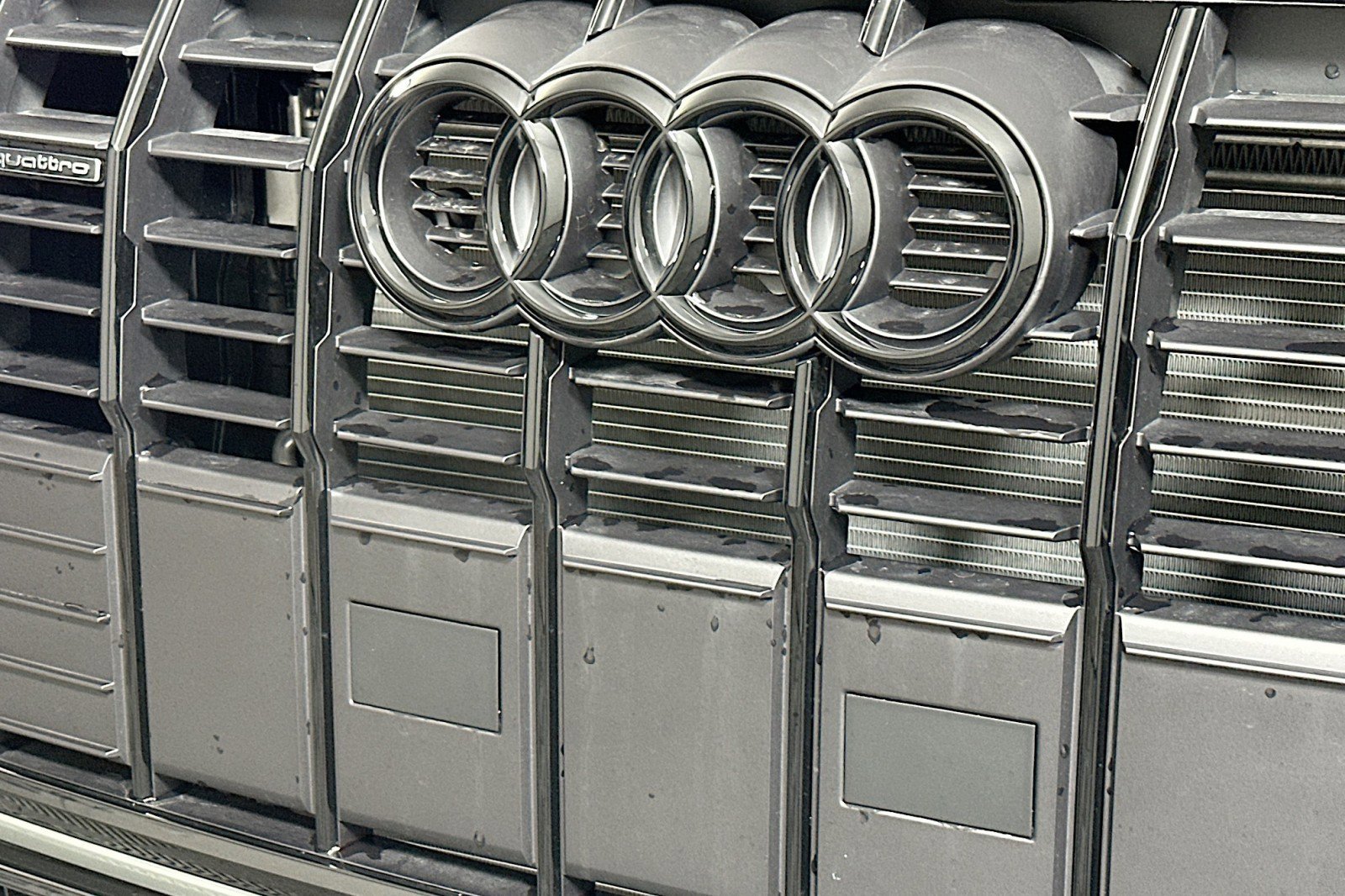 New 2025 Audi Q3 2.0T Premium image 14