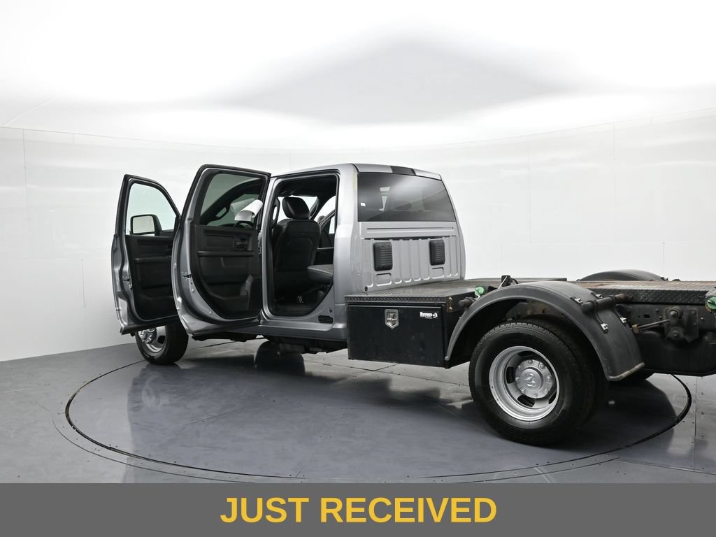 Used 2024 RAM 3500 Tradesman w/ Cold Weather Group RWD image 25