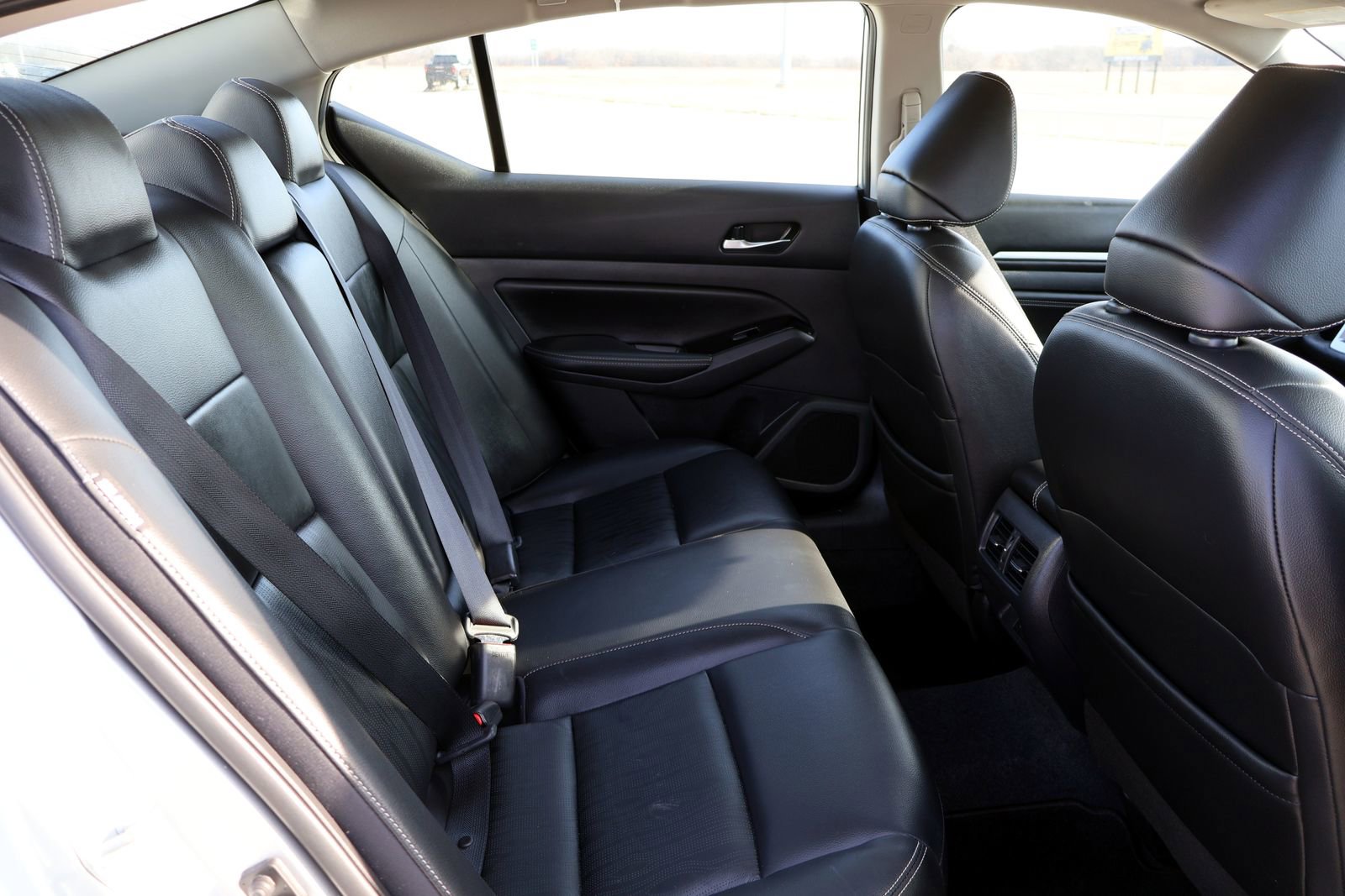 Used 2021 Nissan Altima 2.5 SL FWD image 14