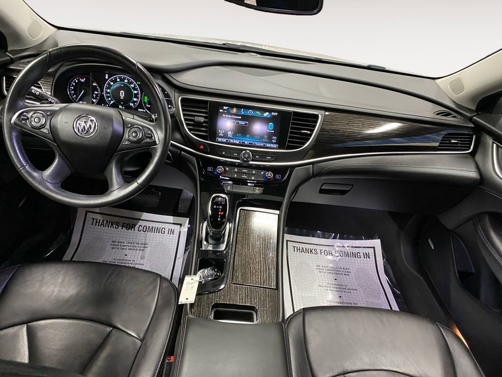 Used 2019 Buick LaCrosse Essence image 10