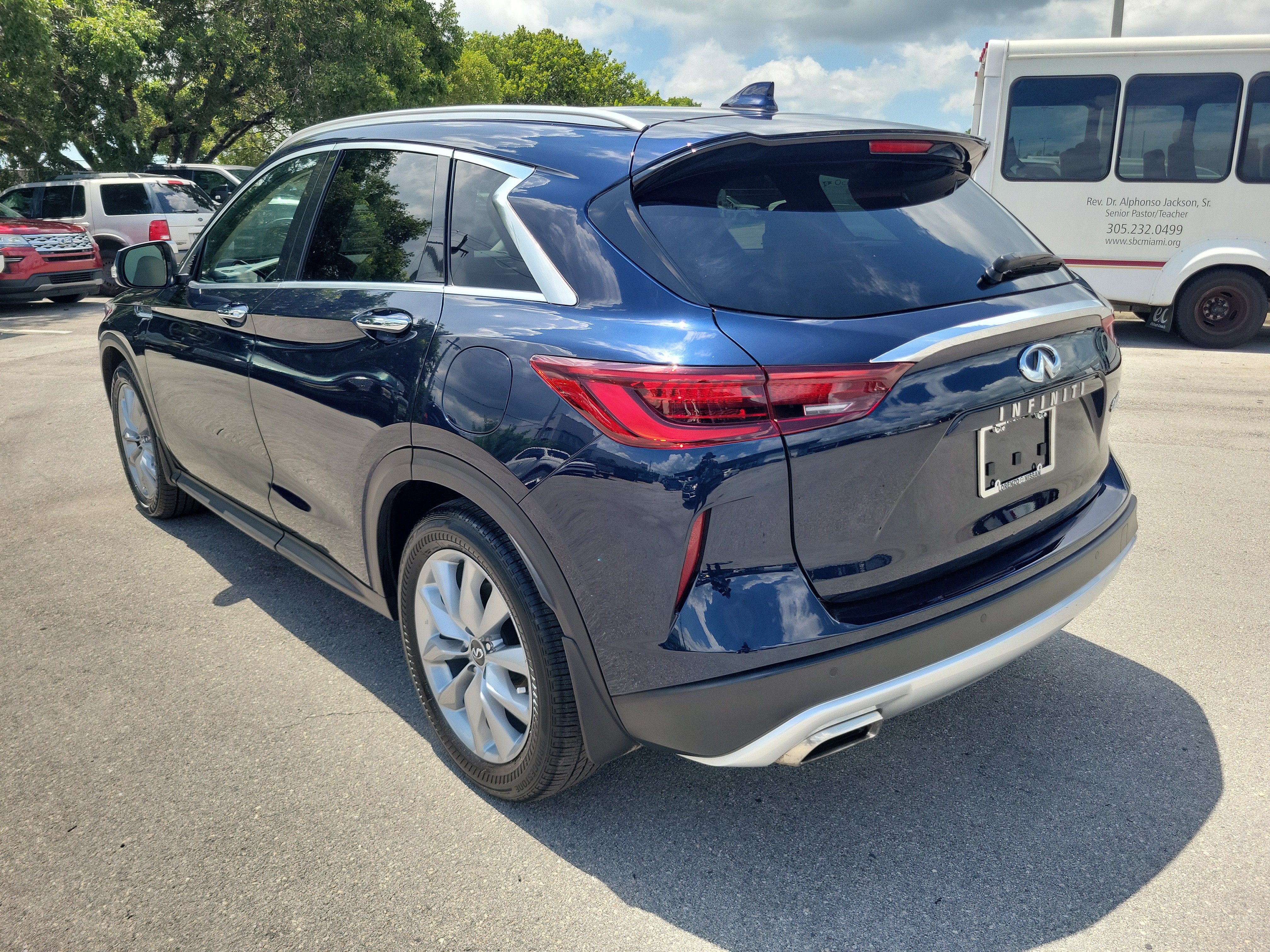 Used 2022 INFINITI QX50 Luxe FWD image 7