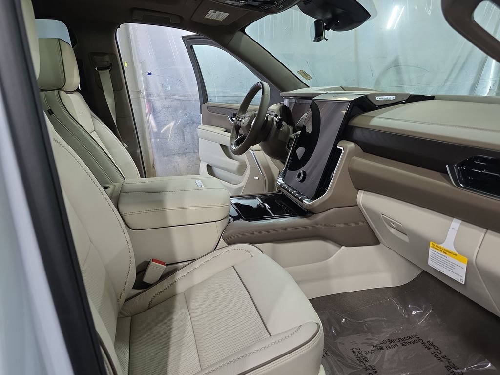 New 2026 GMC Yukon XL Denali w/ Advanced Technology Package AWD/4WD image 10