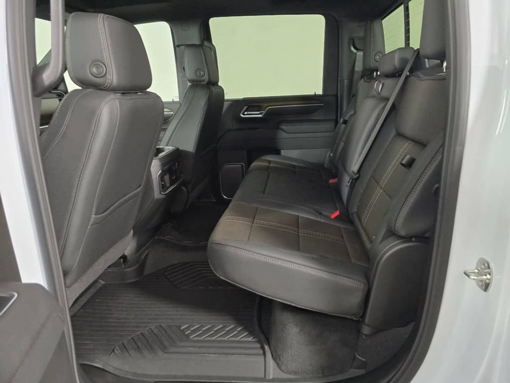 New 2026 Chevrolet Silverado 2500 High Country w/ High Country Premium Package AWD/4WD image 18