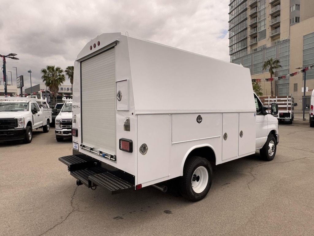 New 2025 Ford E-350 and Econoline 350 Super Duty w/ Power Equipment Group image 13