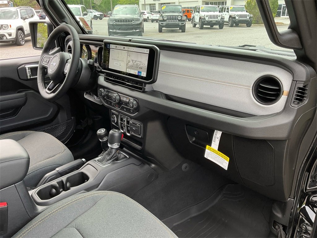 New 2025 Jeep Gladiator Sport image 28