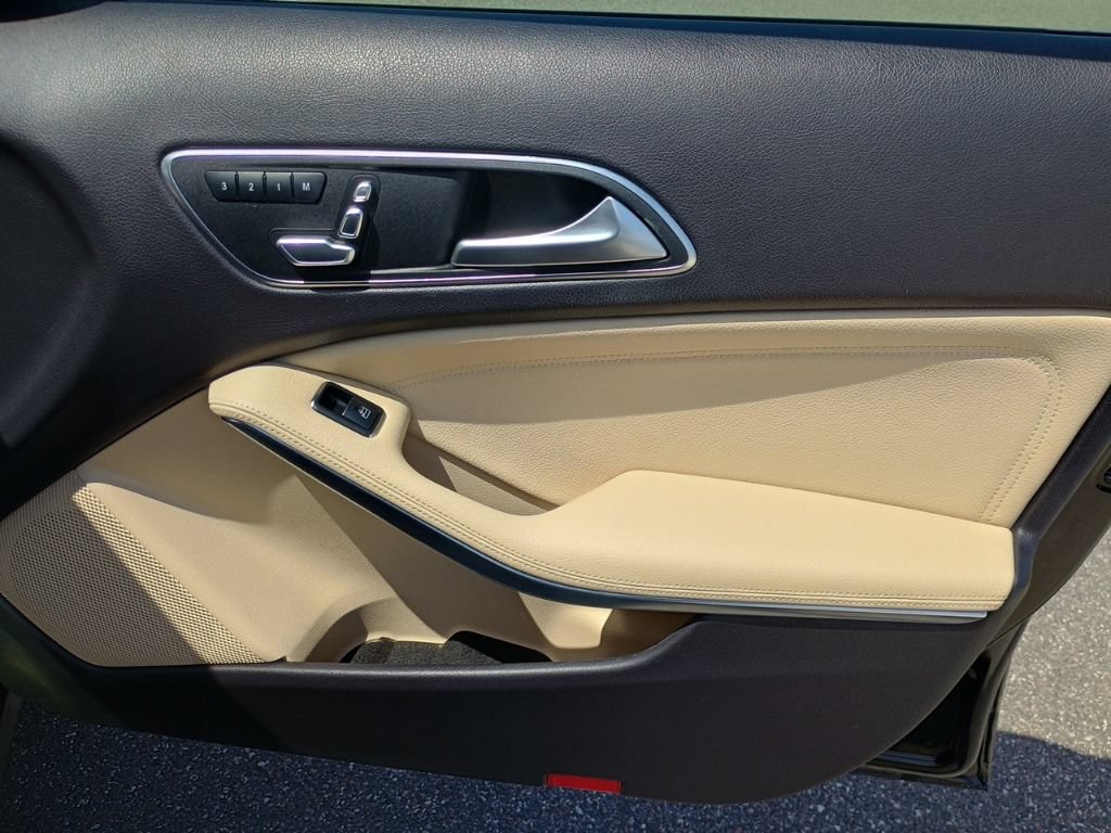 Used 2019 Mercedes-Benz GLA 250 image 19