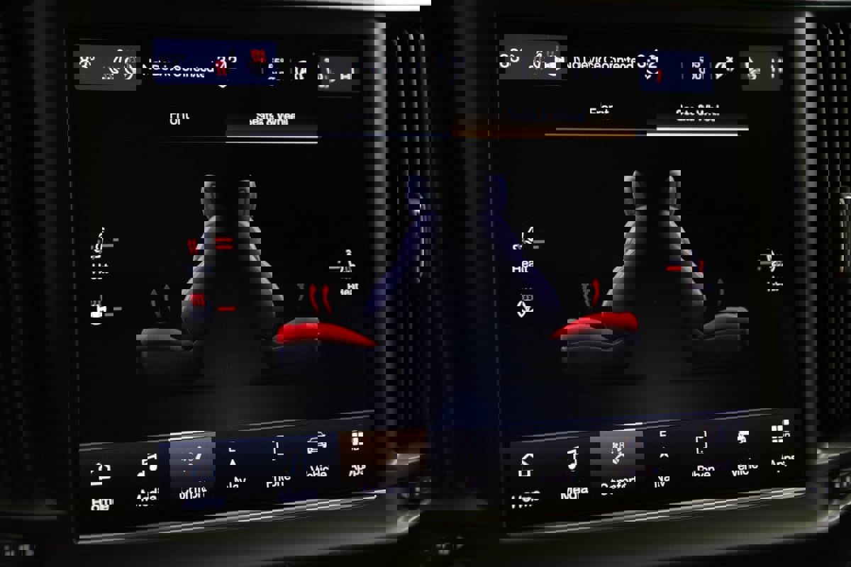 Used 2022 Maserati Levante Modena image 8