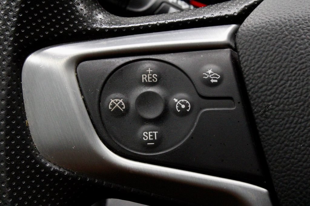 Used 2024 GMC Terrain SLE AWD/4WD image 26