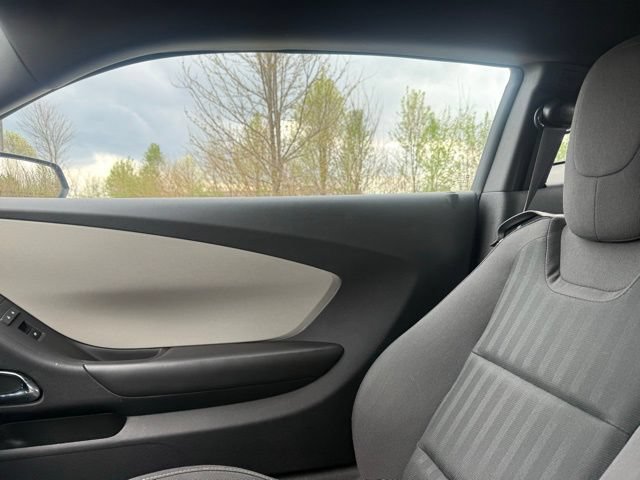Used 2013 Chevrolet Camaro LS RWD image 13
