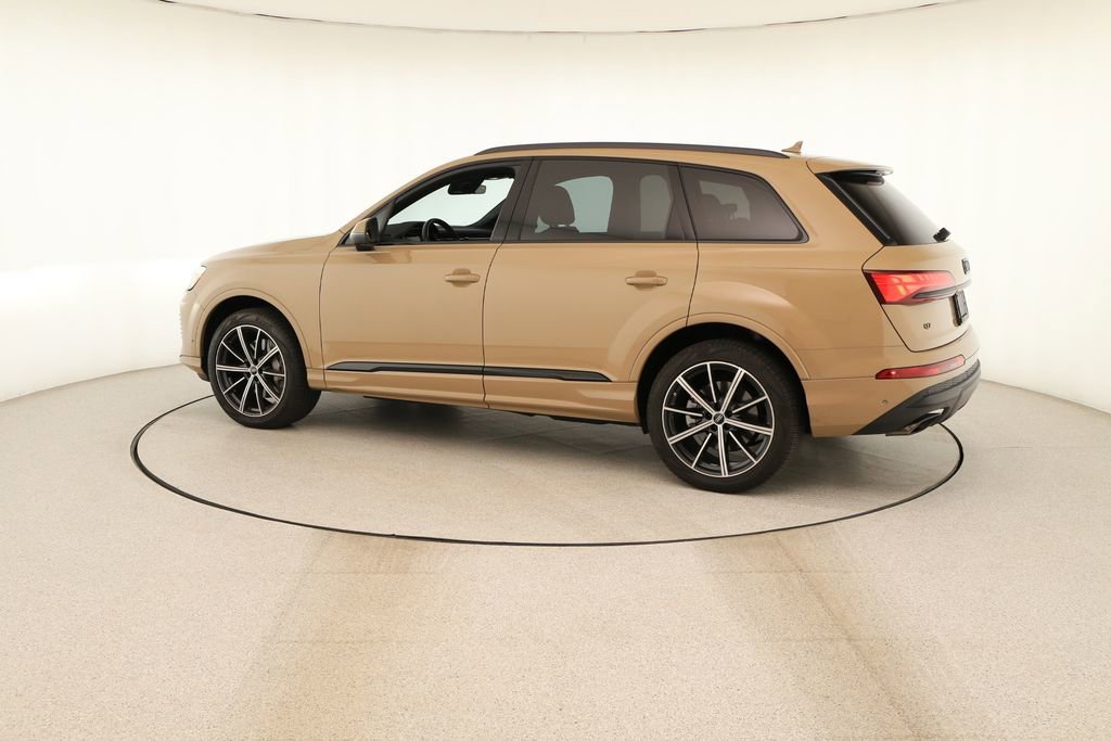 Certified 2025 Audi Q7 2.0T Premium Plus w/ Premium Plus Package AWD/4WD image 3