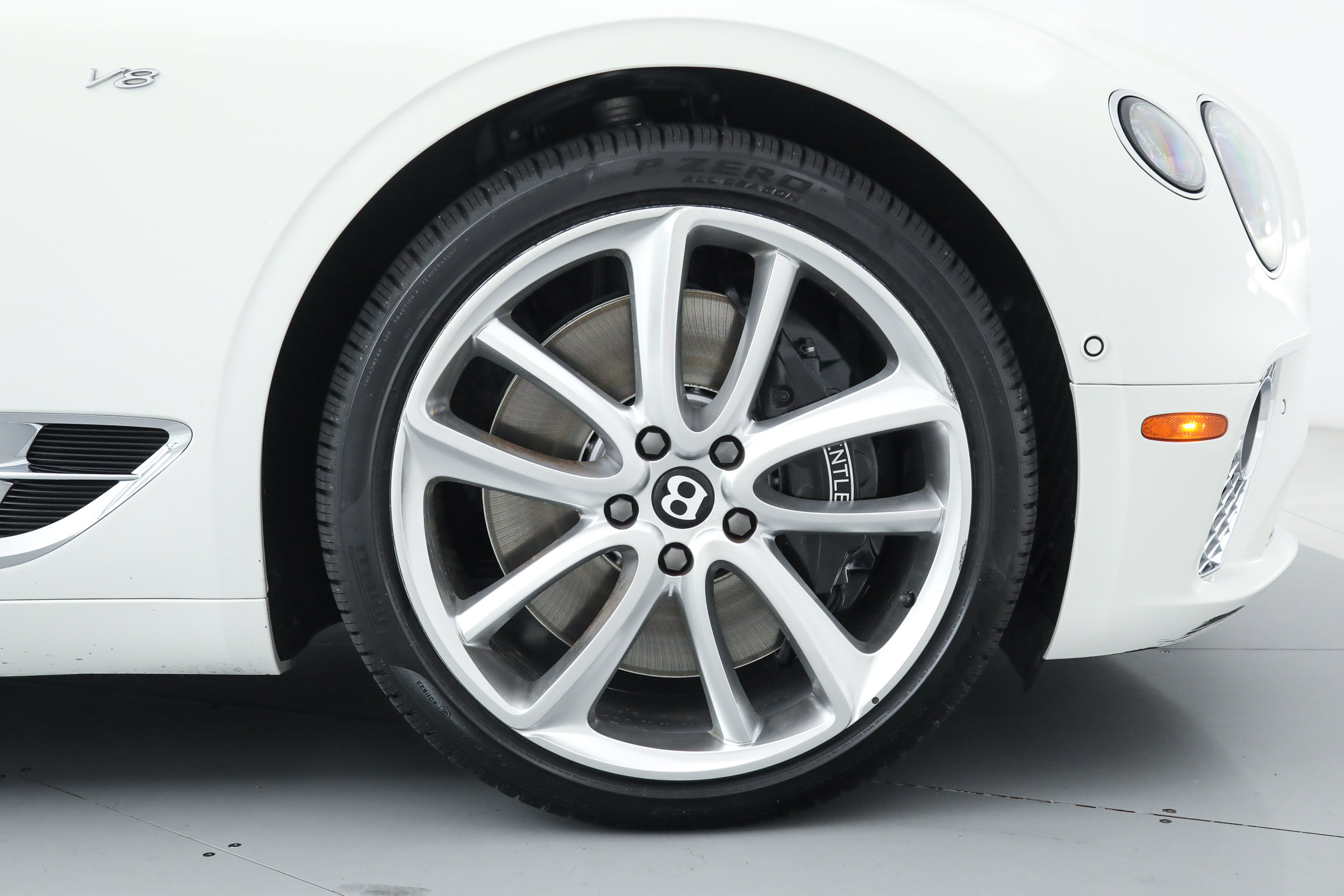 Used 2022 Bentley Continental GT AWD/4WD image 34