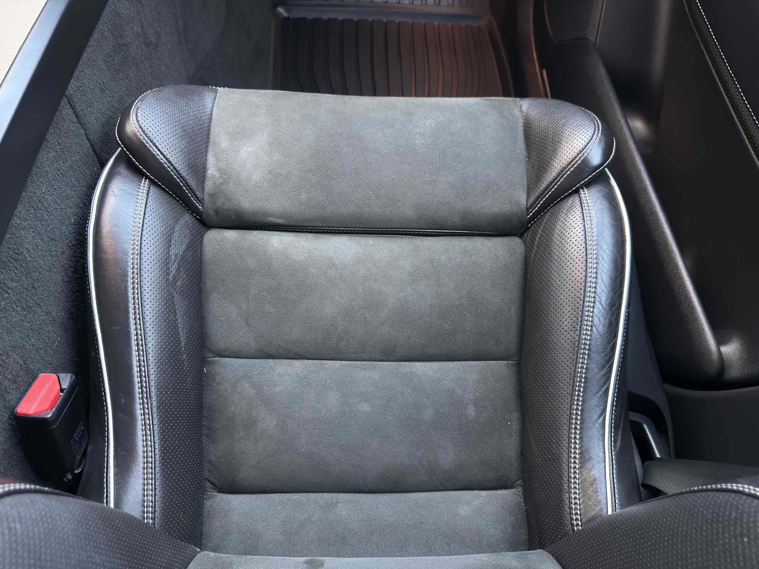 Used 2016 Volvo XC90 T6 R-Design w/ Vision Package image 37