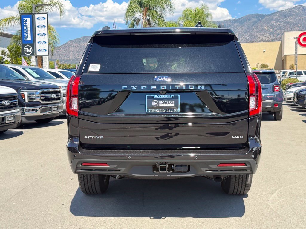 Used 2026 Ford Expedition Max Active RWD image 11
