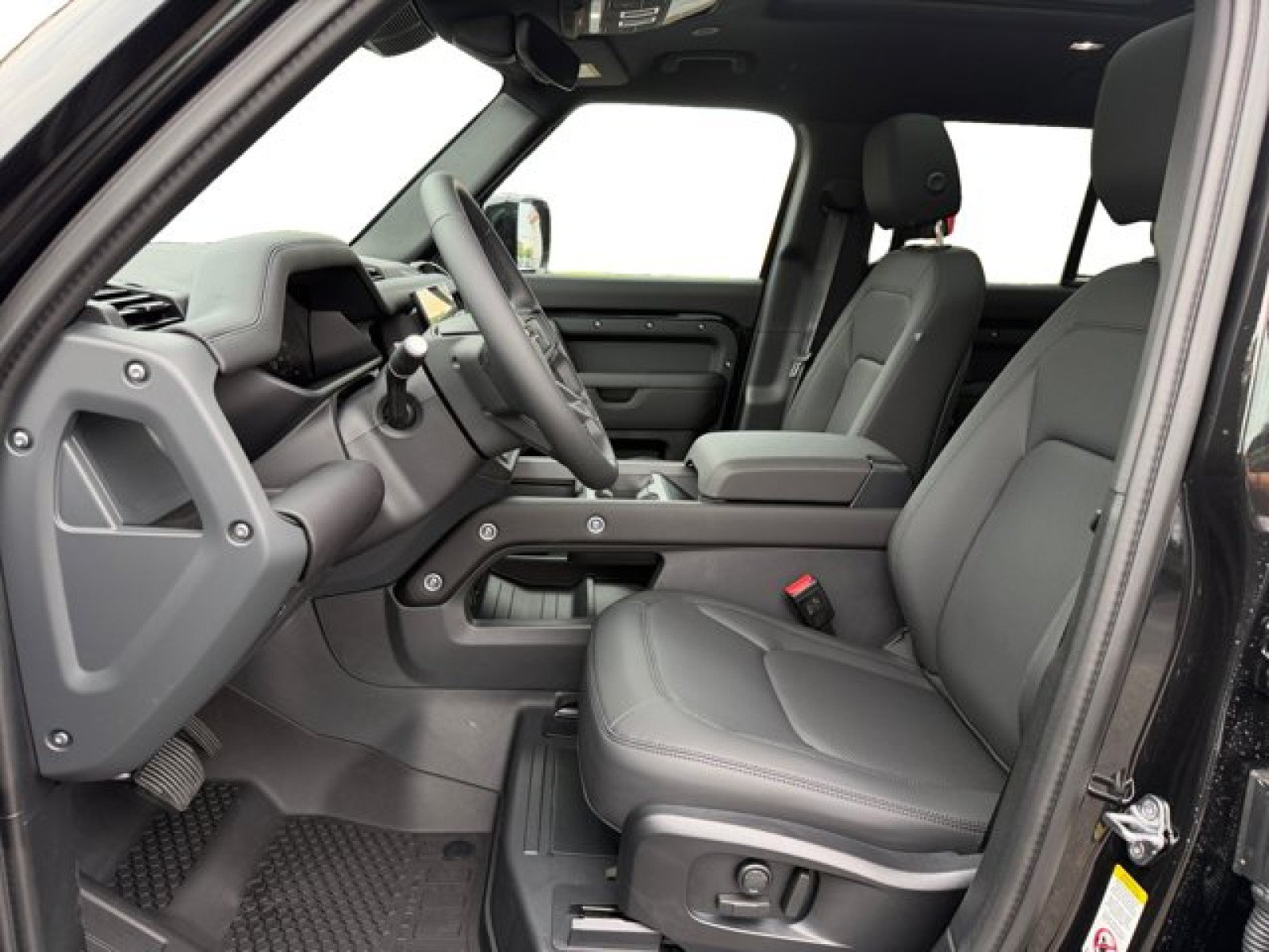 New 2026 Land Rover Defender 110 X-Dynamic SE AWD/4WD image 10