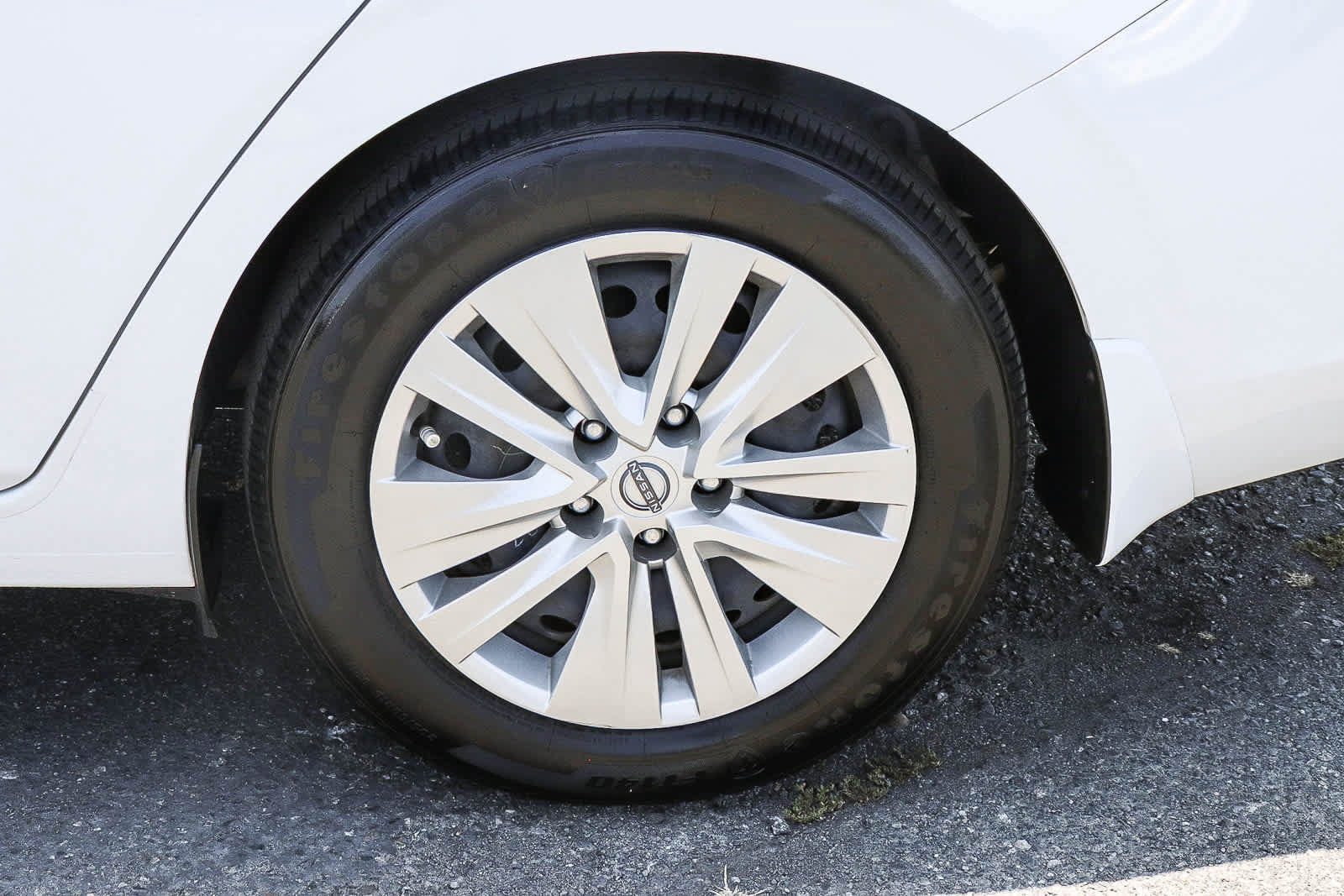 Used 2024 Nissan Sentra S FWD image 13