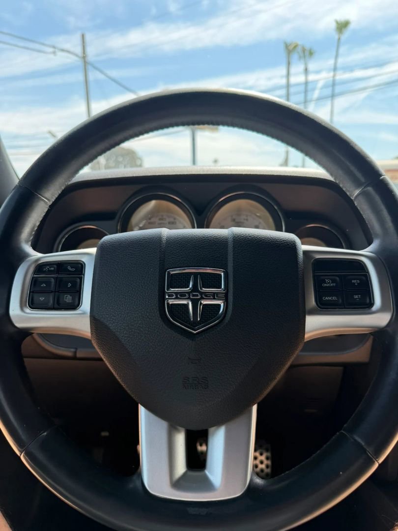 Used 2013 Dodge Challenger R/T Plus image 17