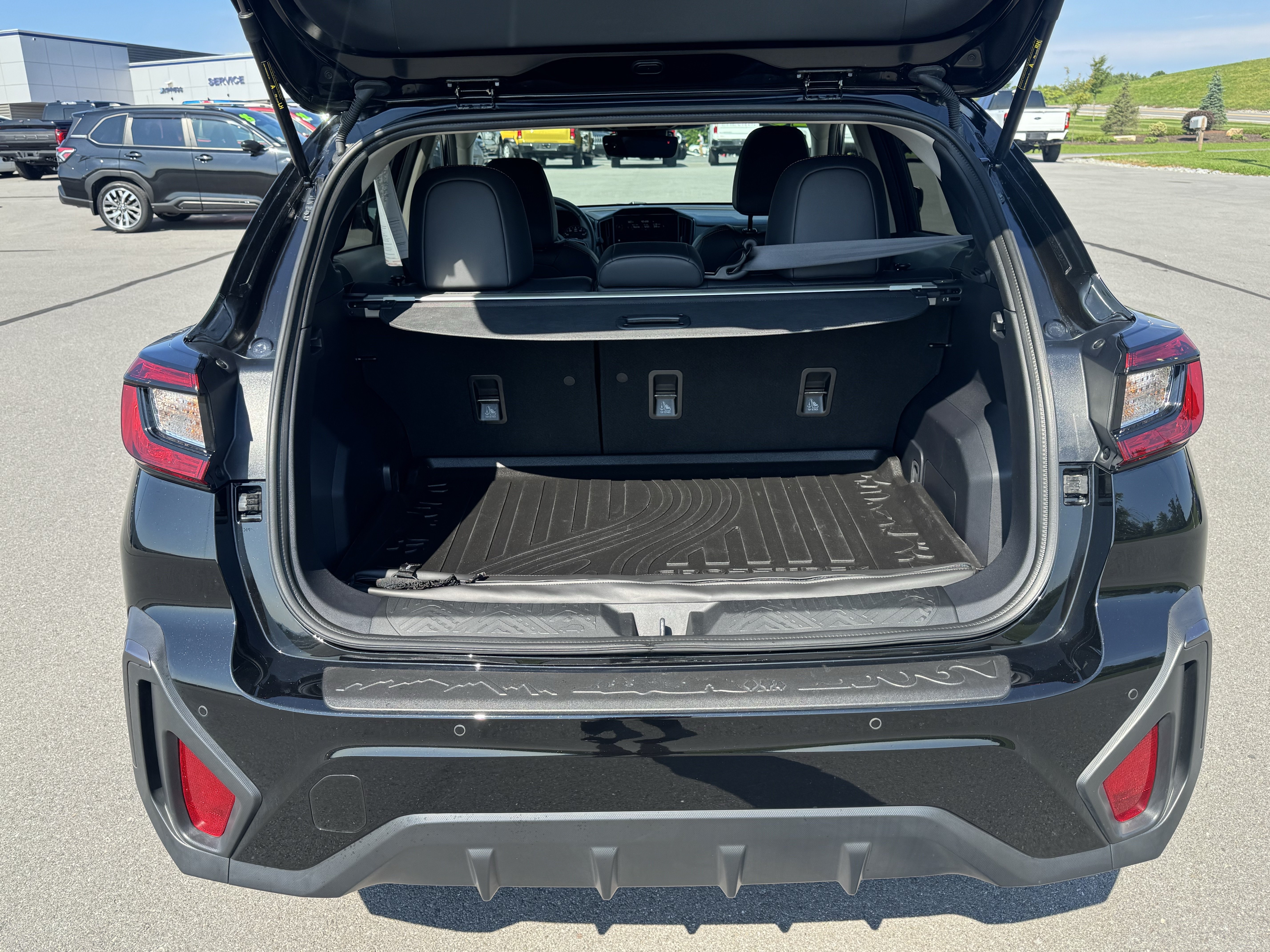 Certified 2025 Subaru Crosstrek 2.5i Limited AWD/4WD video 5