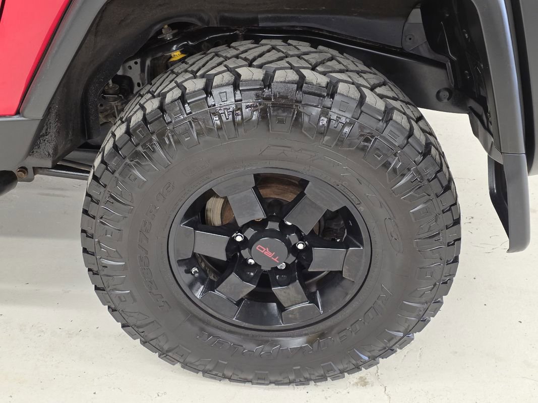 Used 2012 Toyota FJ Cruiser 4WD w/ Trail Teams Special Edition image 57