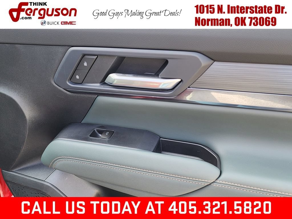New 2026 GMC Terrain AT4 w/ Convenience Package III AWD/4WD image 39