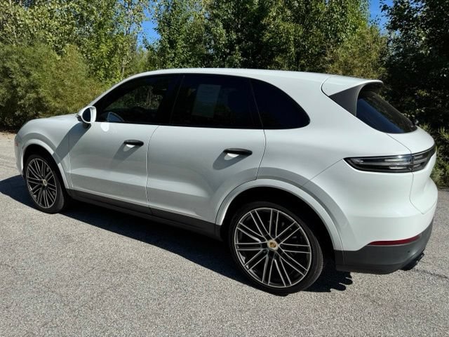 Used 2019 Porsche Cayenne S AWD/4WD image 7