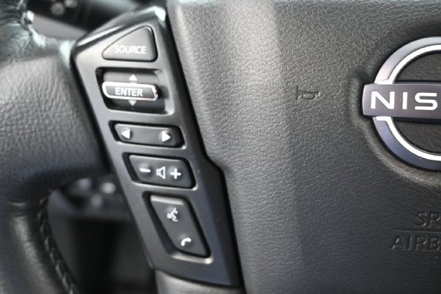 Used 2024 Nissan Frontier SL w/ Technology Package AWD/4WD image 15