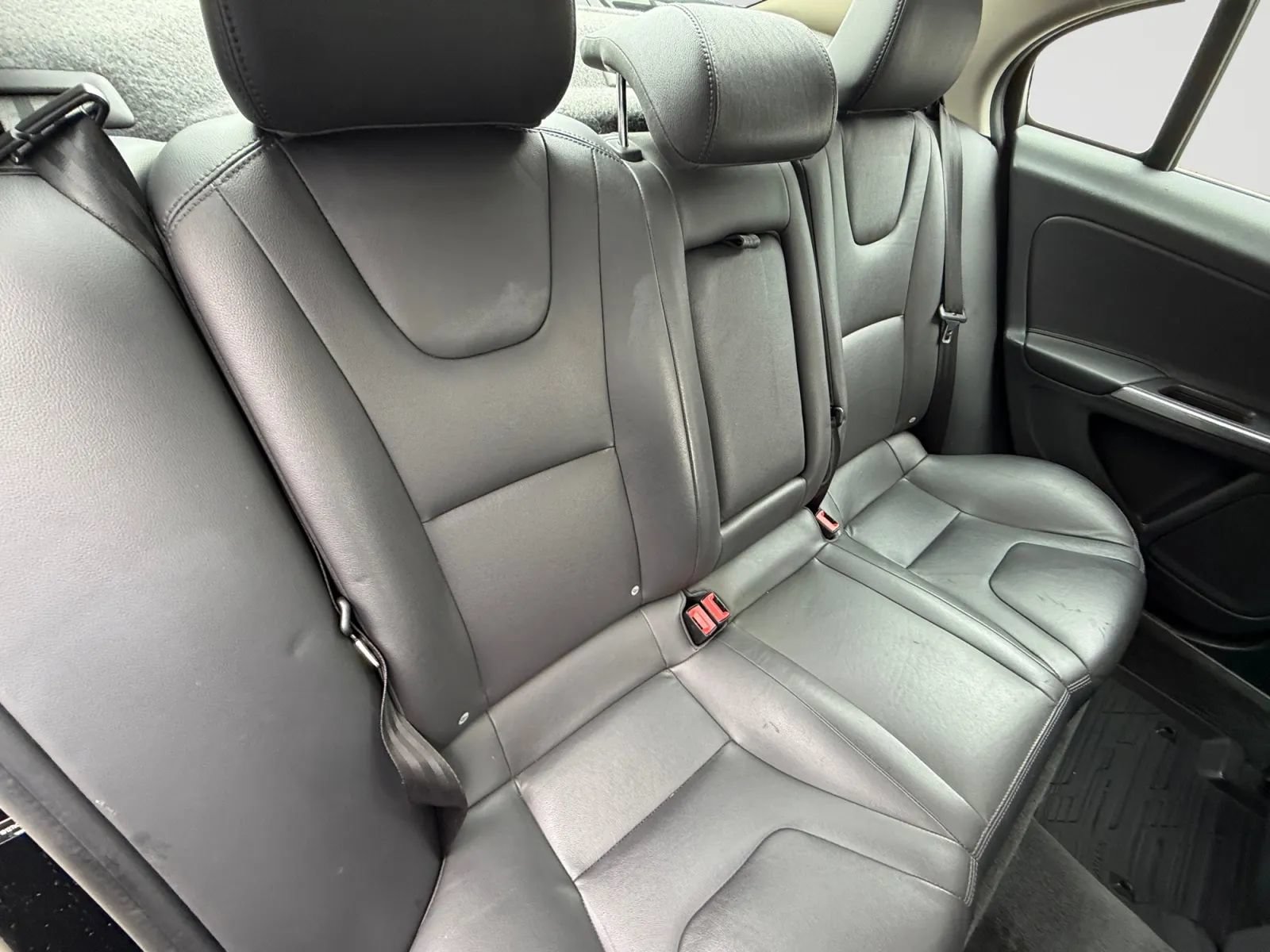 Used 2015 Volvo S60 T5 Premier AWD/4WD image 18