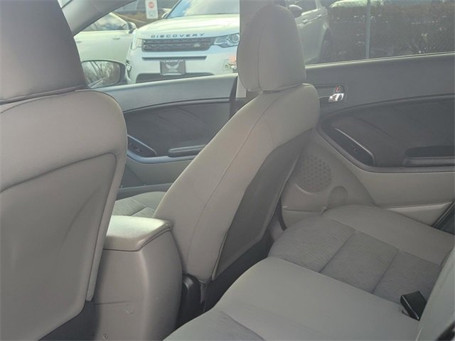 Used 2016 Kia Forte LX image 14