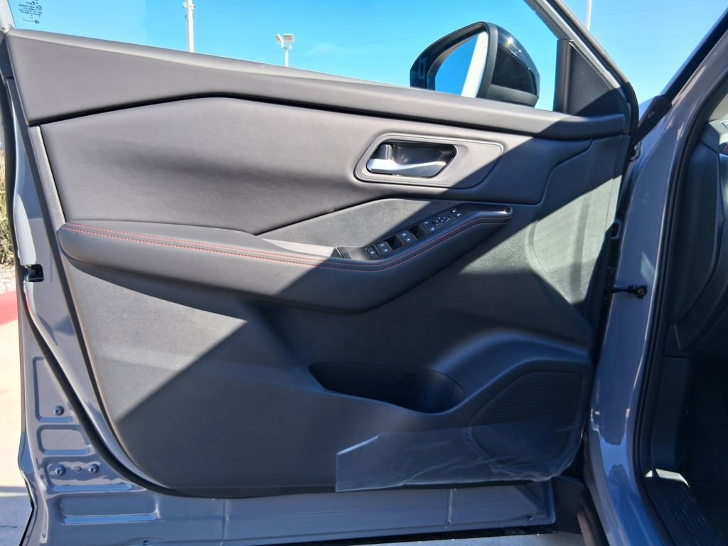 New 2026 Nissan Rogue SV image 13