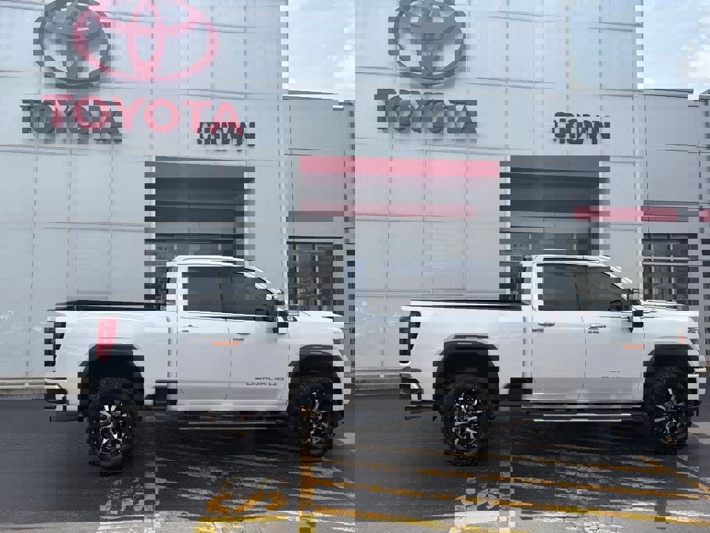 Used 2020 GMC Sierra 2500 Denali w/ Denali Ultimate Package image 3