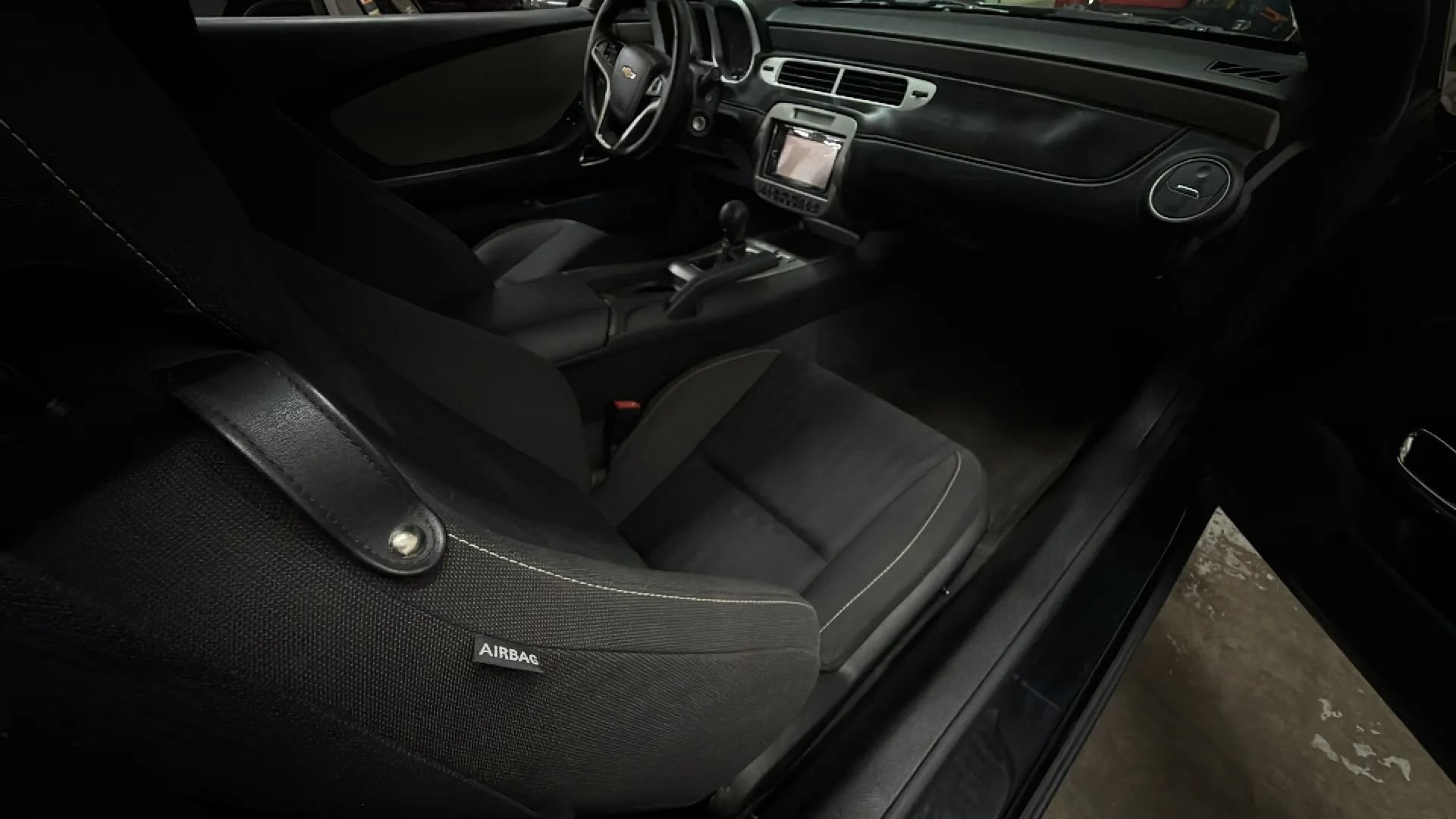 Used 2012 Chevrolet Camaro LS RWD image 12