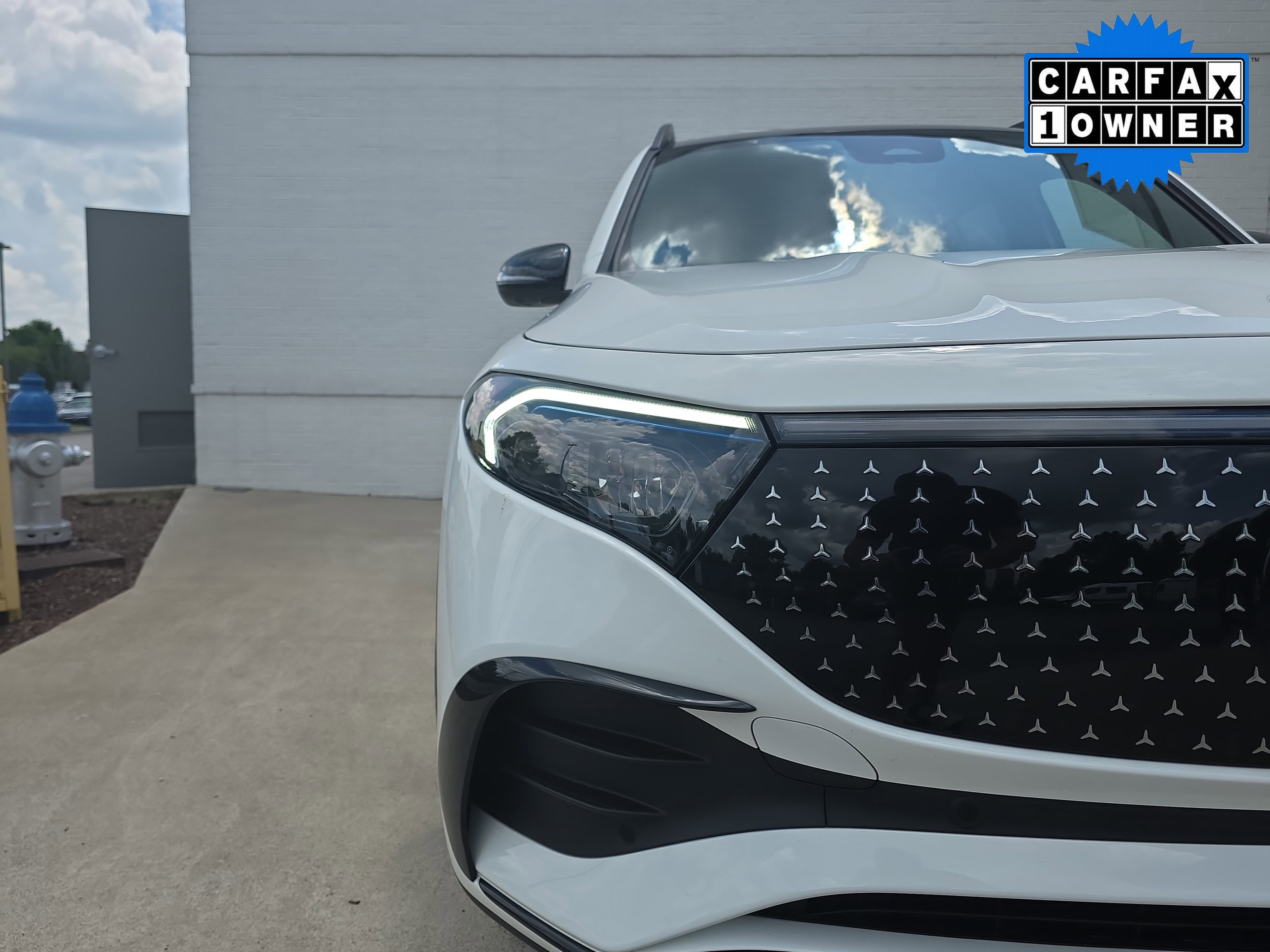 Certified 2024 Mercedes-Benz EQB 250+ image 2
