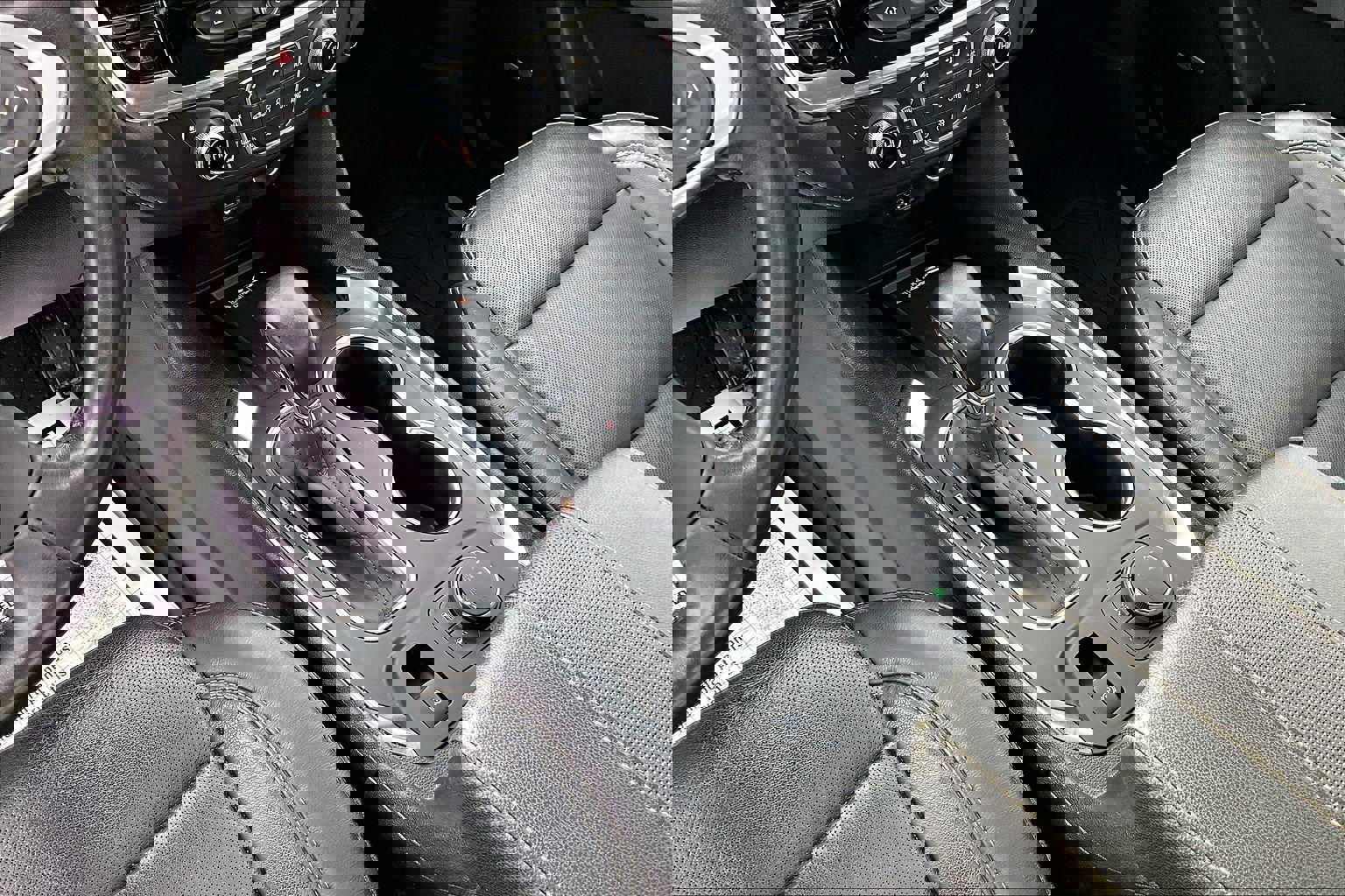 Used 2021 Chevrolet Traverse Premier w/ Redline Edition image 18