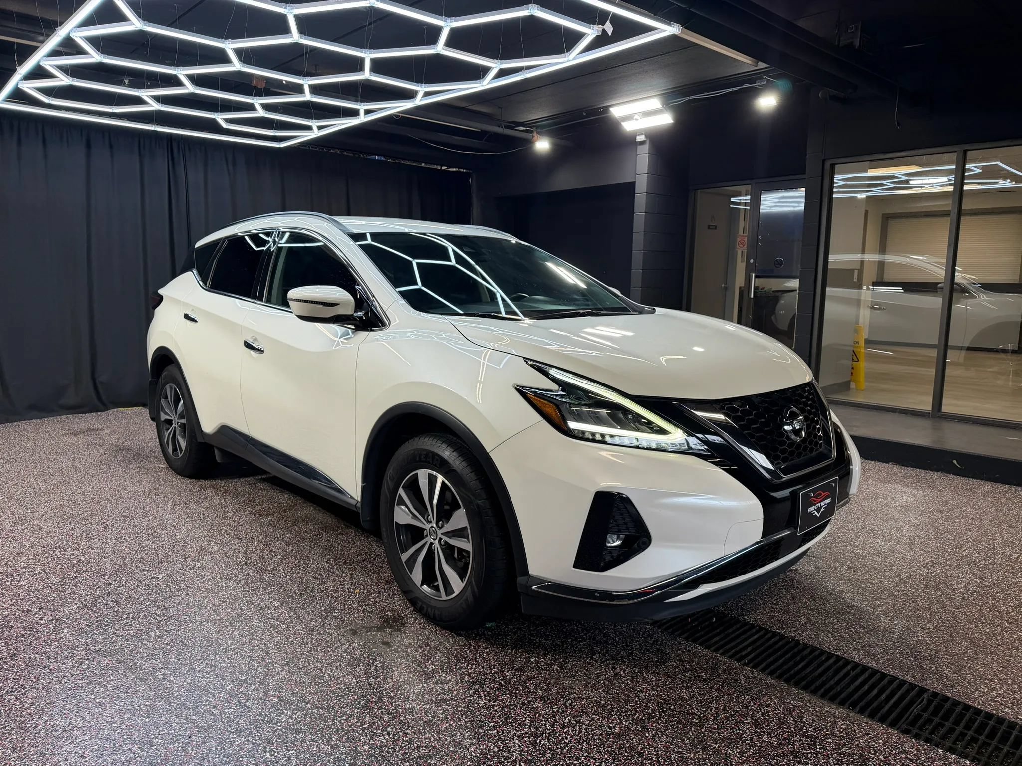 Used 2022 Nissan Murano SV AWD/4WD image 4