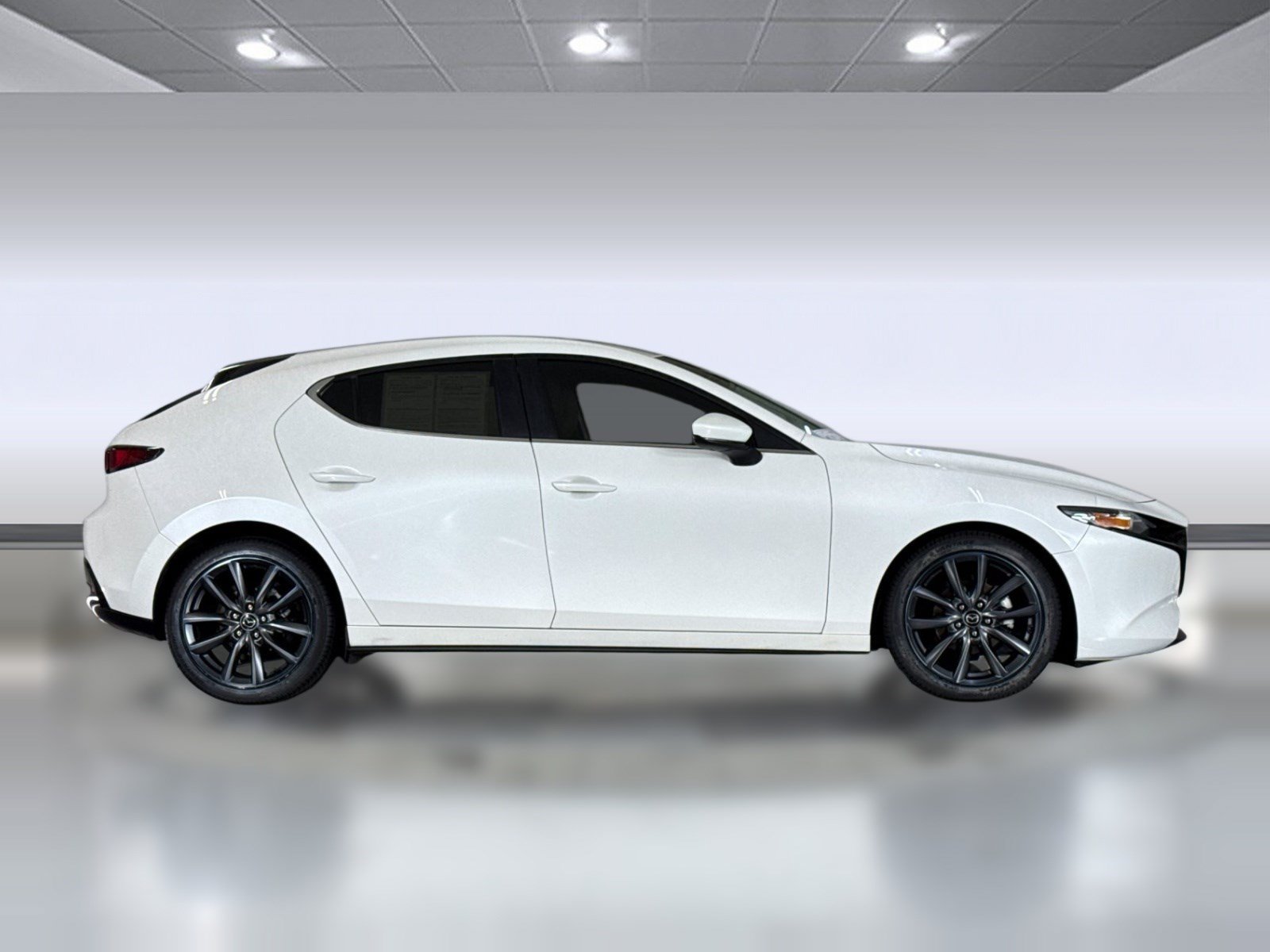 Used 2019 MAZDA MAZDA3 Hatchback FWD image 8